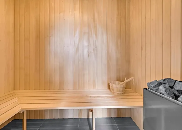 Stunning In With Sauna * Malling